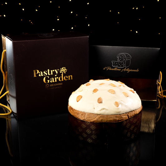Panettone Mandorla farcito con crema di mandorla da 1.2kg